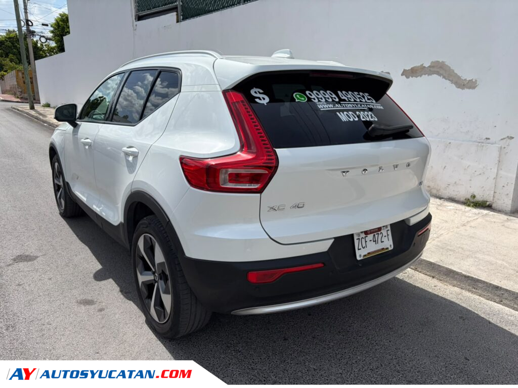 Volvo XC40 B4 Plus 2023