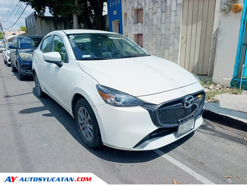 Mazda 2 Sedan i Sport 2025