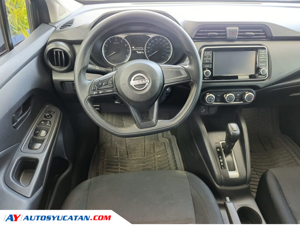 Nissan Versa Sense 2024