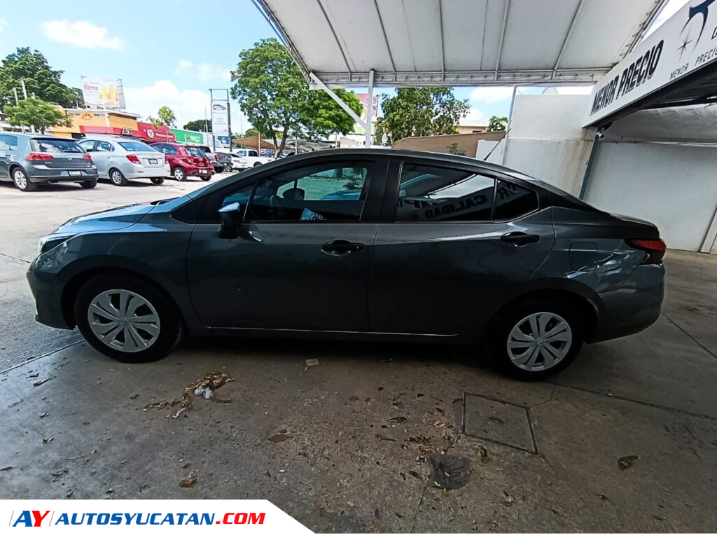 Nissan Versa Sense 2024