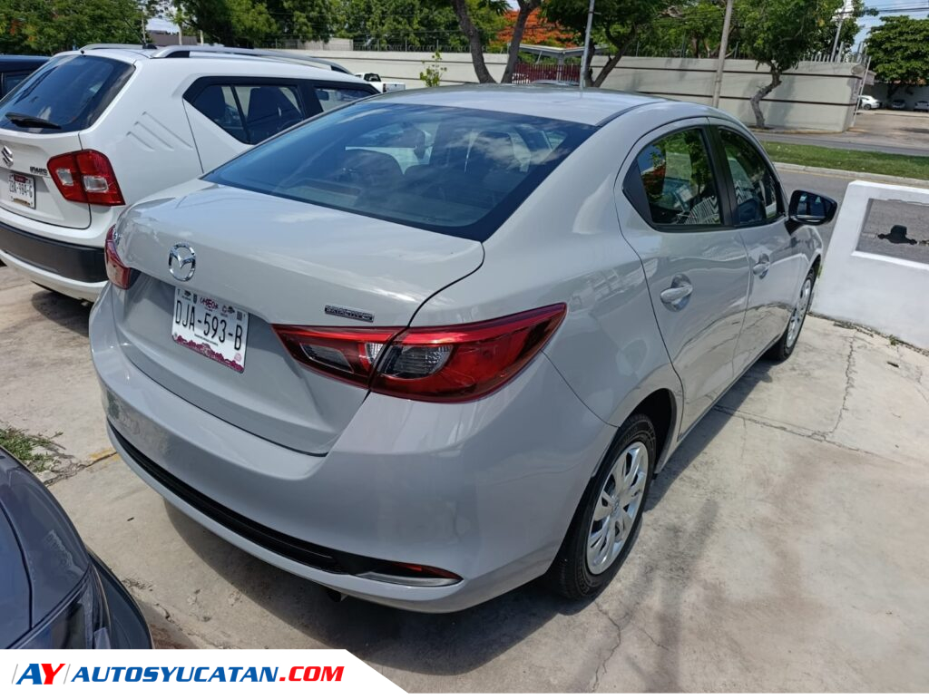 Mazda 2 2025
