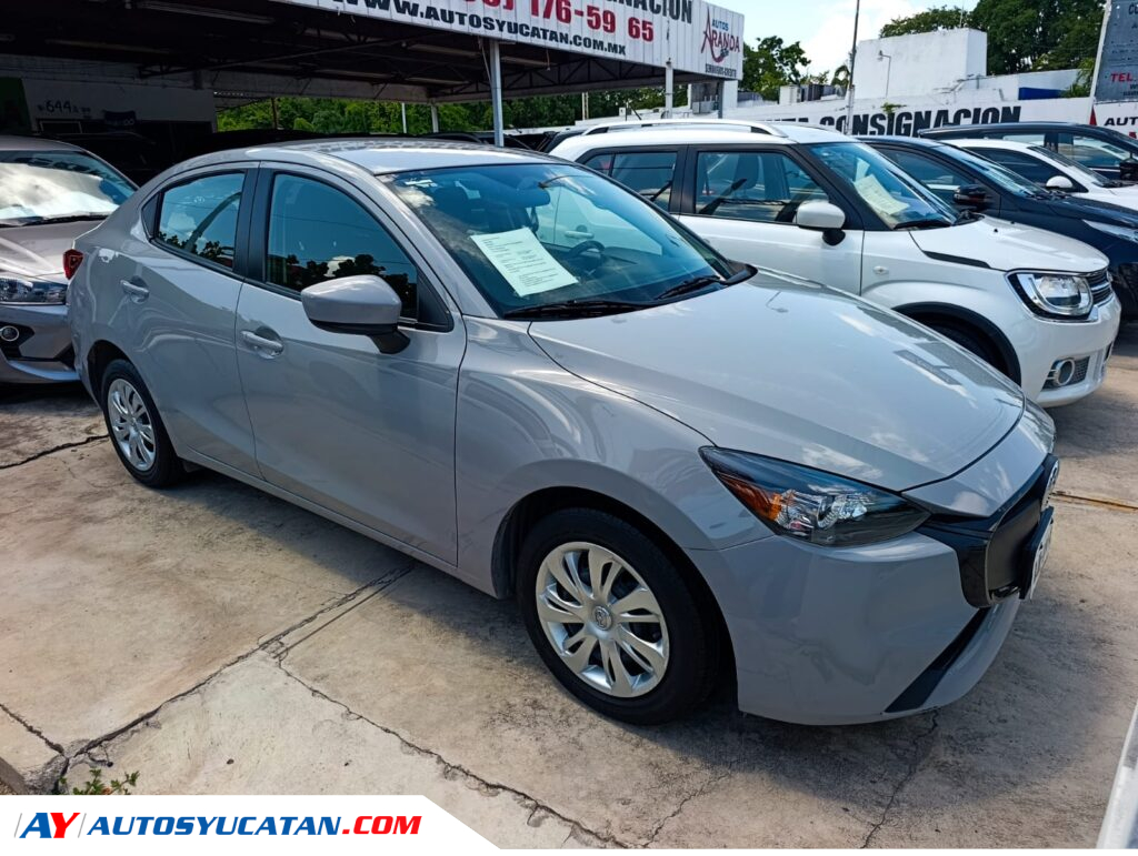 Mazda 2 2025