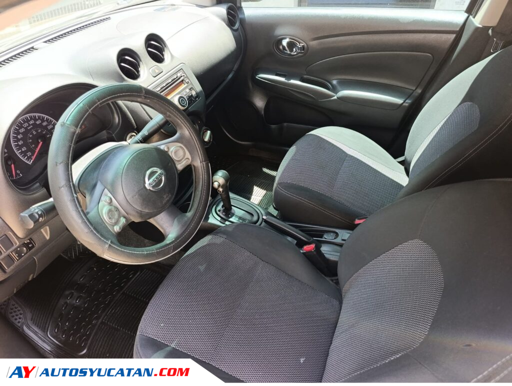 Nissan Versa 2014