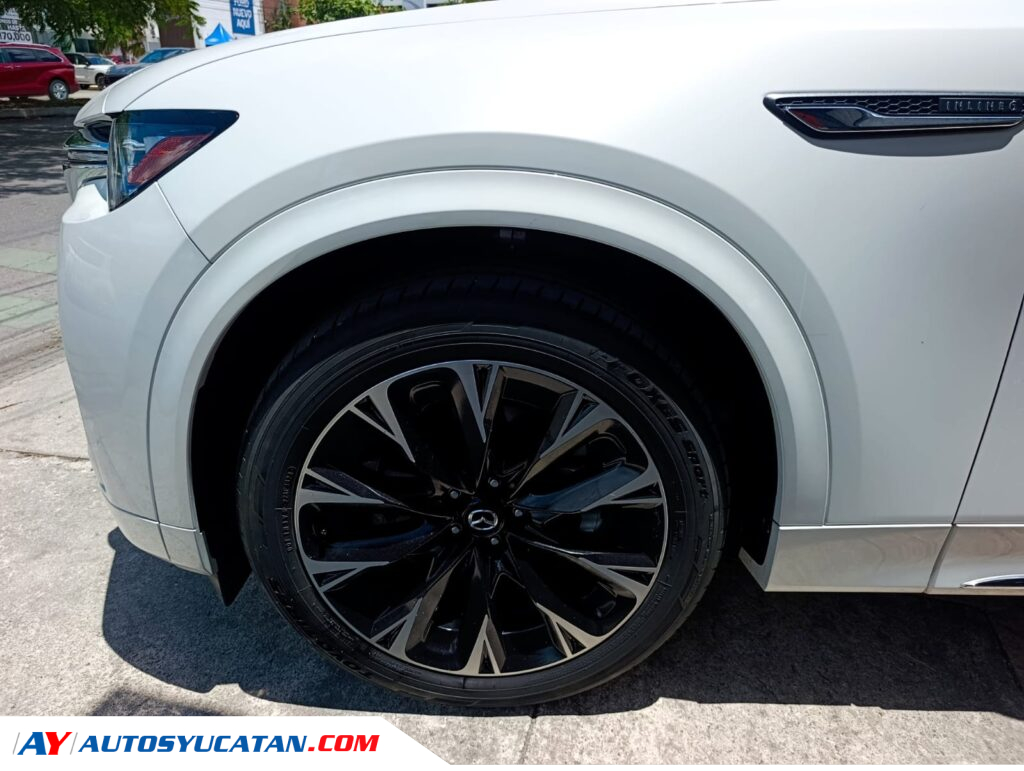 Mazda CX-90 Signature MHEV 2025