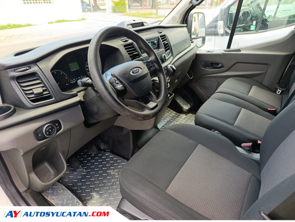 Ford Transit 2024
