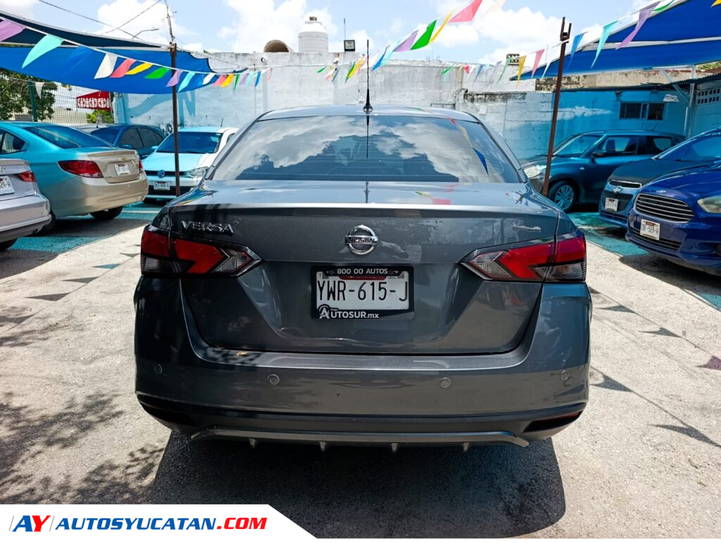 Nissan Versa Sense 2022