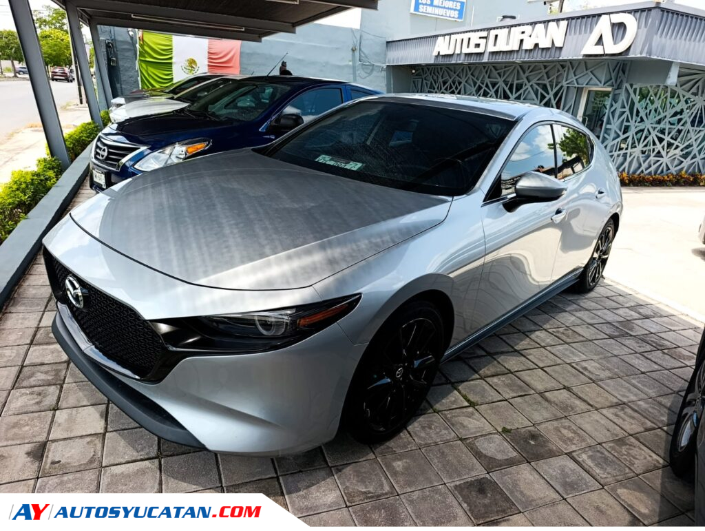 Mazda 3 Hatchback 2021