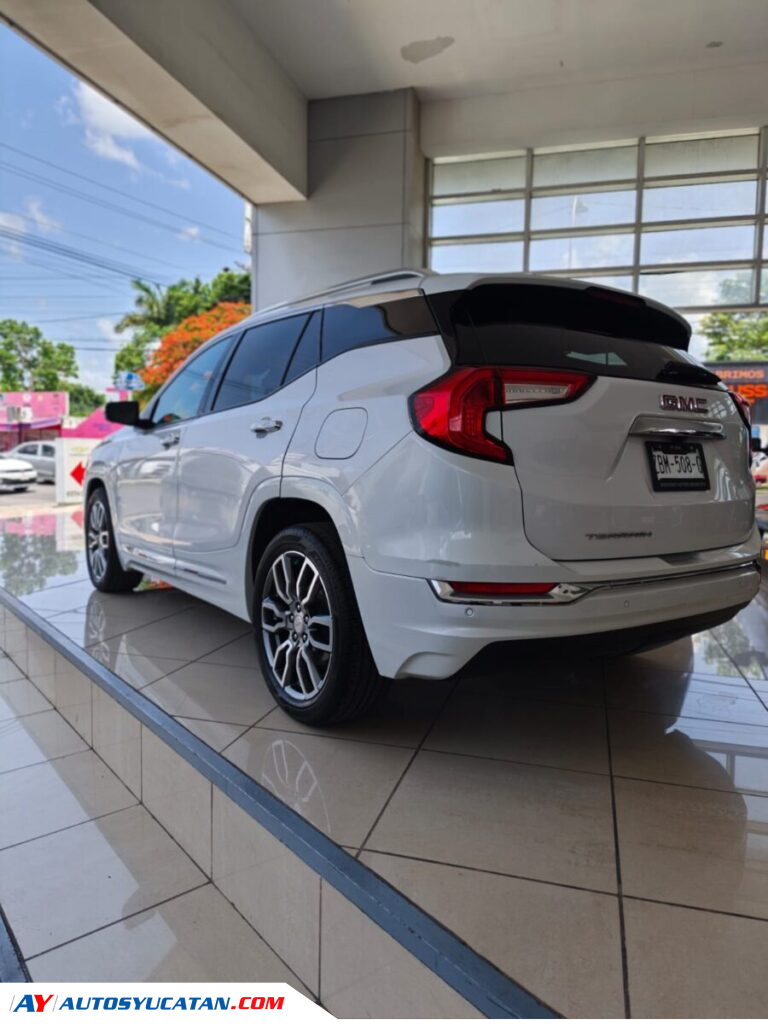 GMC Terrain Denali 2022