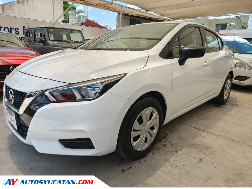 Nissan Versa Sense Standard 2022