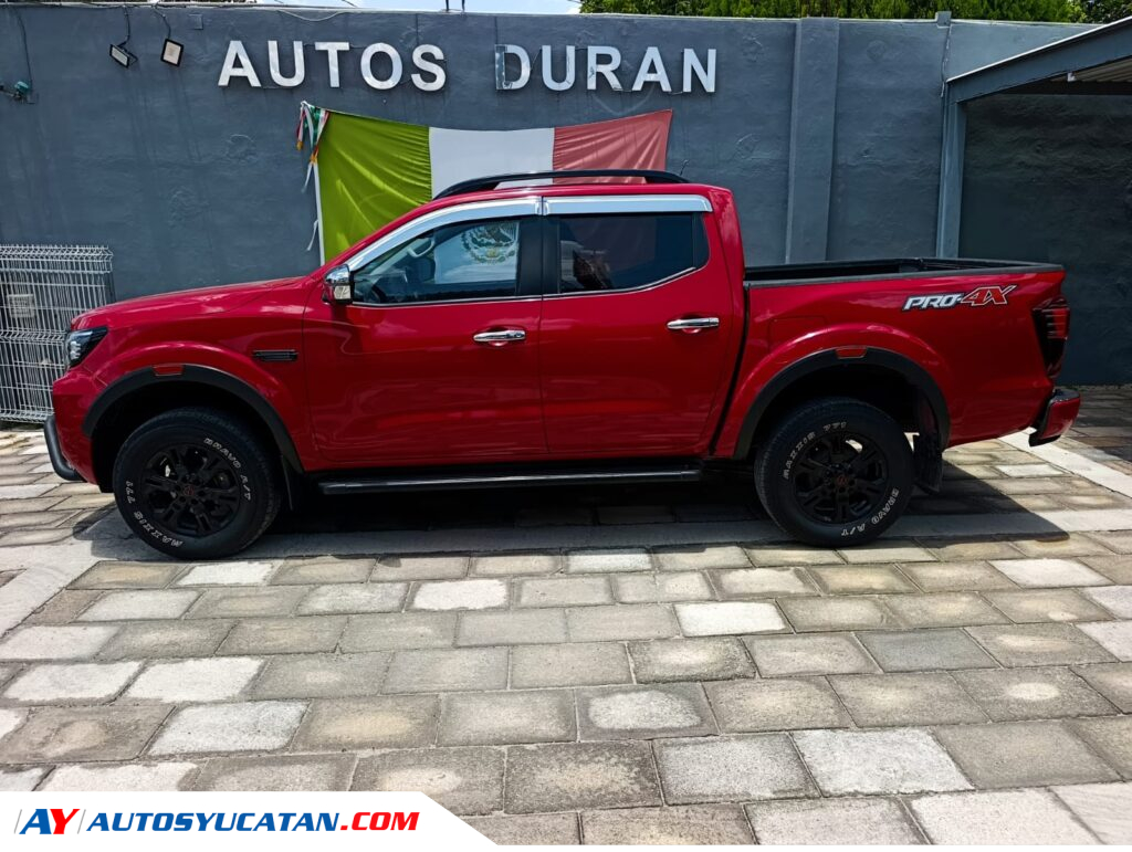 Nissan Frontier Pro-4X 2023
