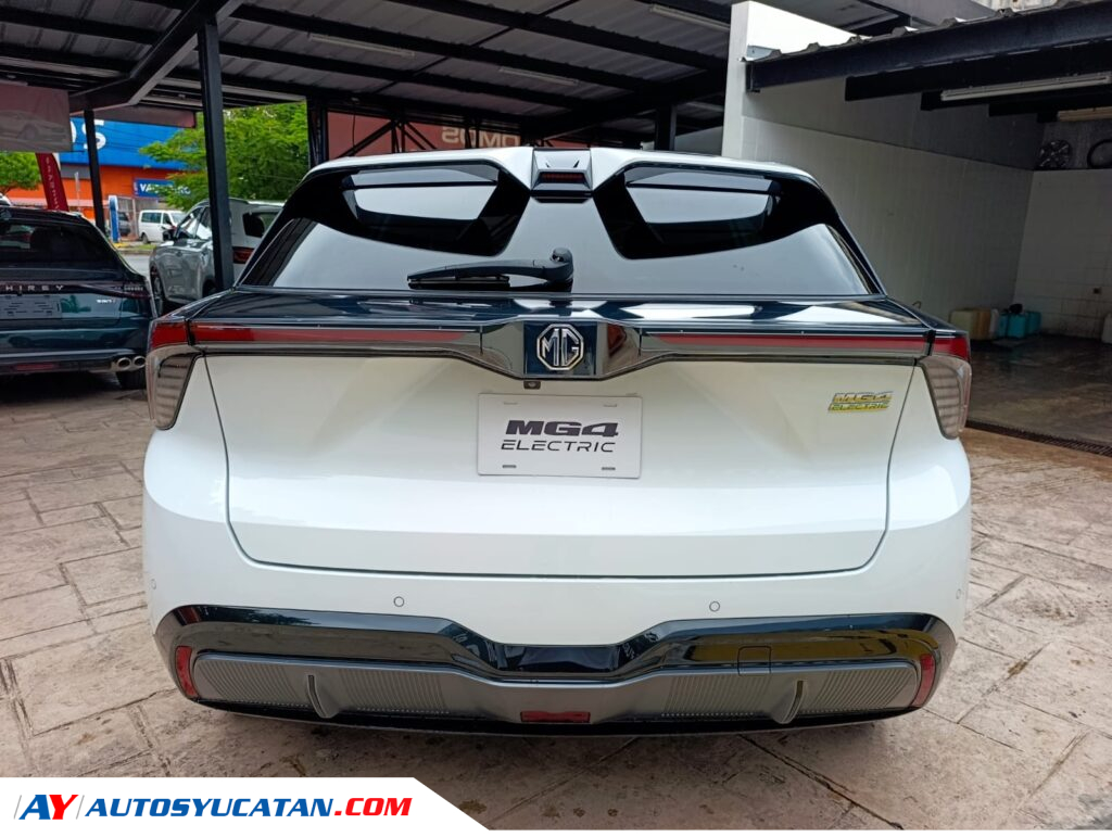 MG4 EV EDU AWD XPower 2025