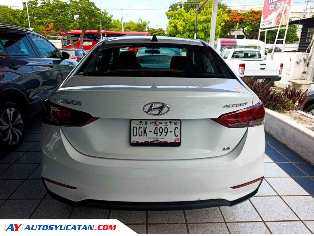 Hyundai Accent STD 2022