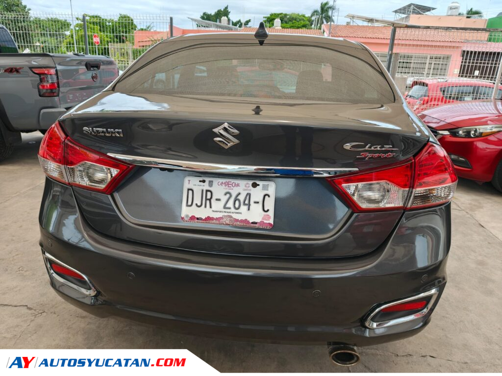 Suzuki Ciaz GLX  Automático 2023
