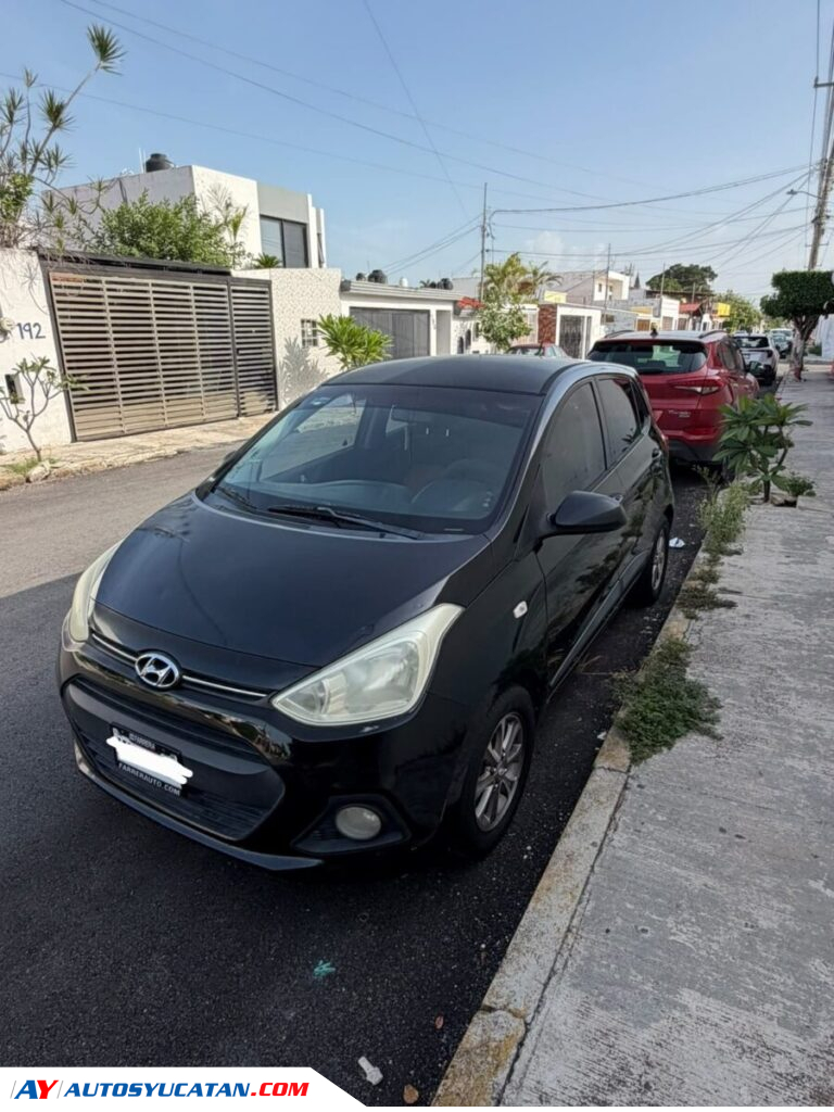 Hyundai Grand i10 GLS Hatchback 2017