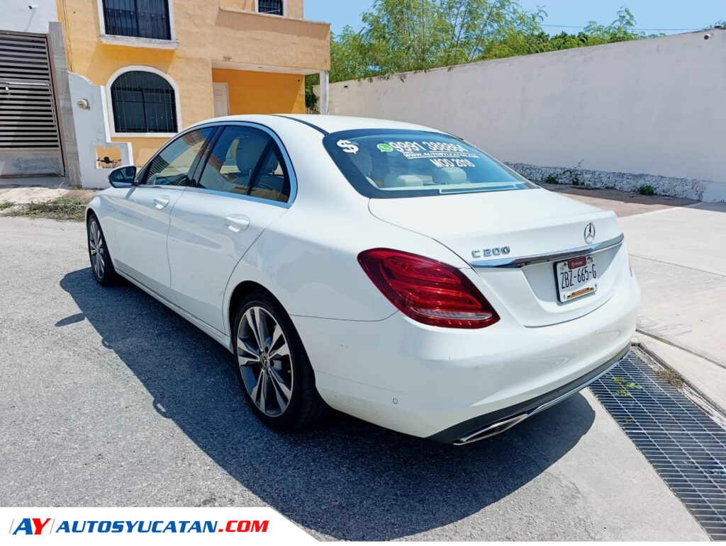 Mercedes Benz Clase C200 CGI Sport 4p 2018