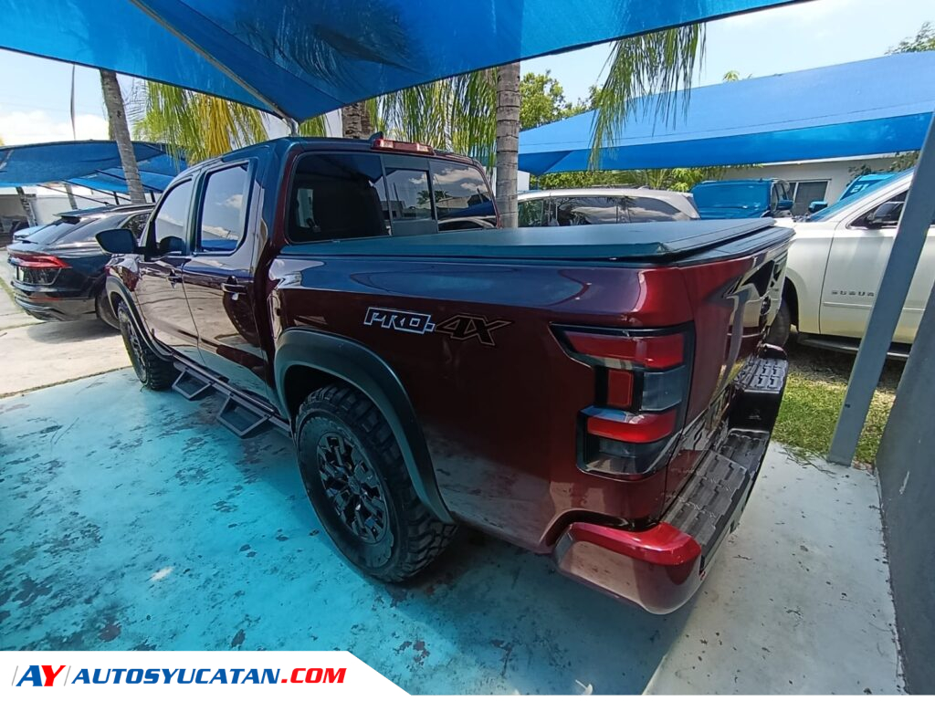 Nissan Frontier Pro-4X 2022