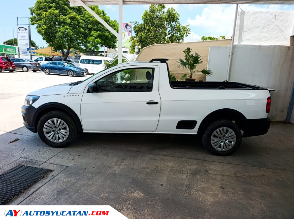 Volkswagen Saveiro Robust 2023