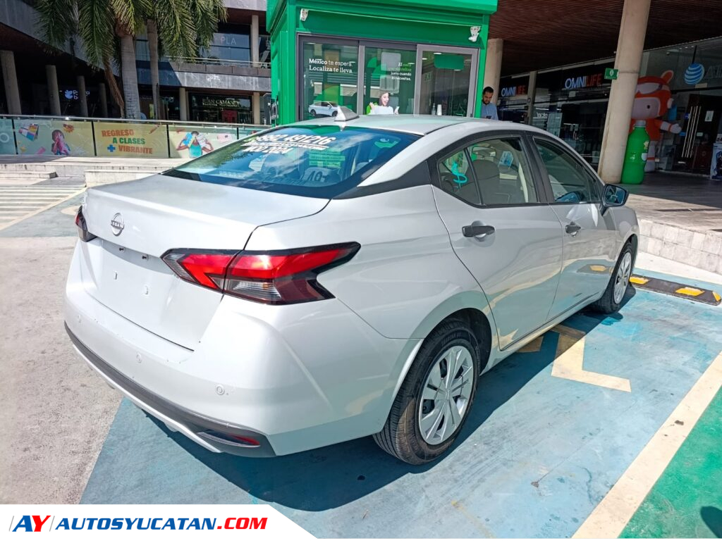 Nissan Versa Sense 2024