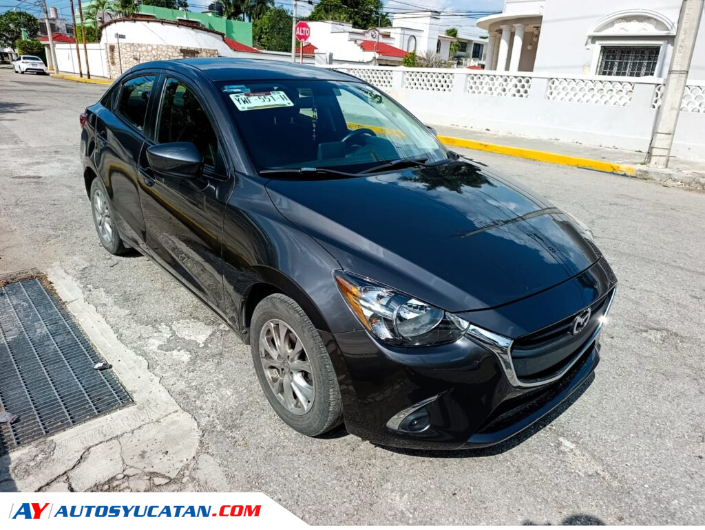 Mazda 2 I Touring Sedan Standar 2019