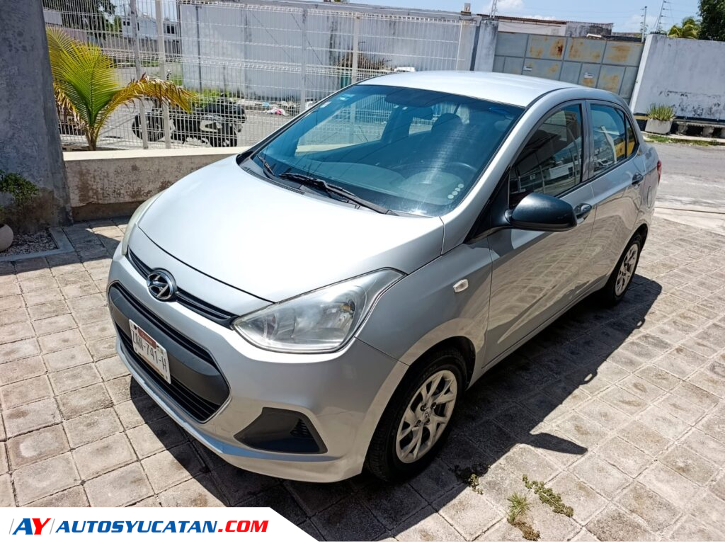 Hyundai Grand i10 STD 2016