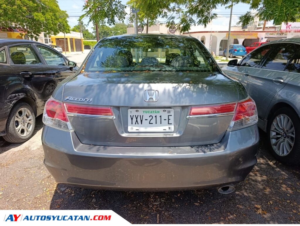 Honda Accord 2011
