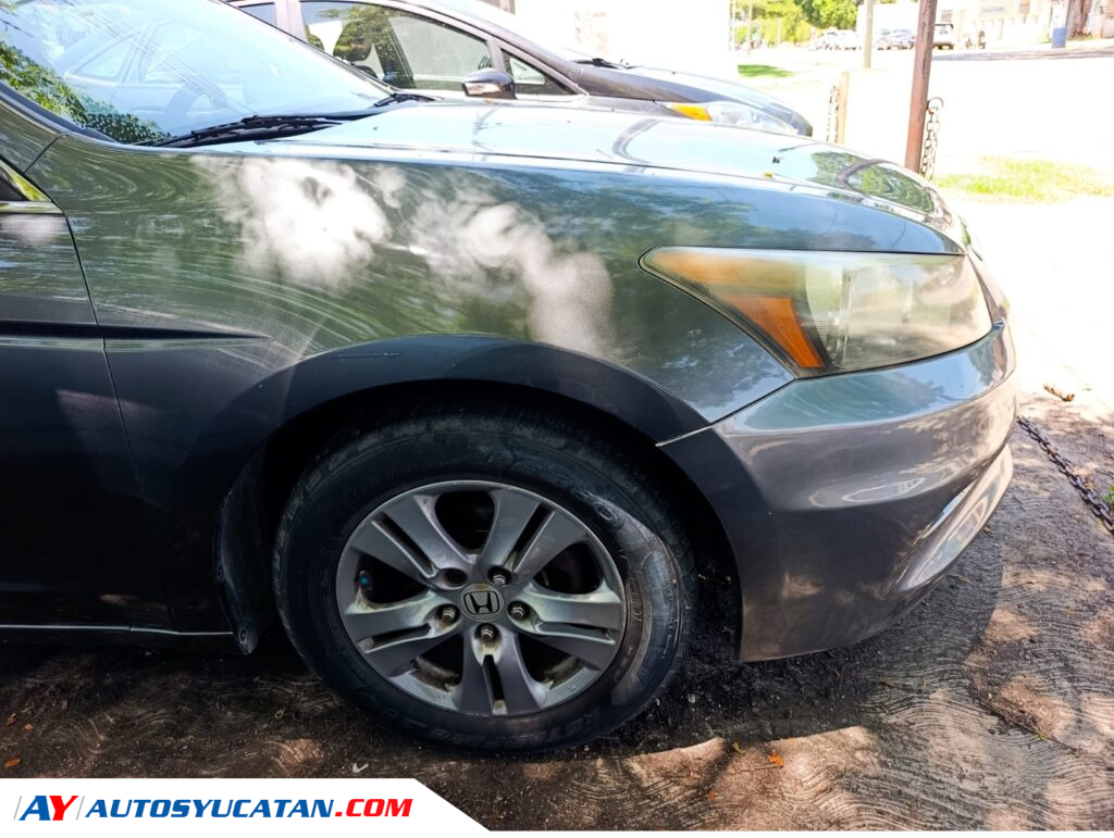 Honda Accord 2011