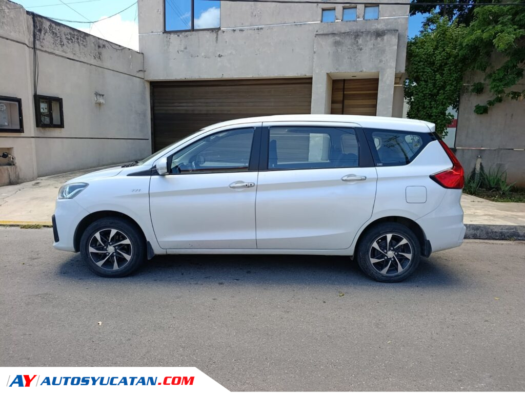 Suzuki Ertiga GLX Automática 2021