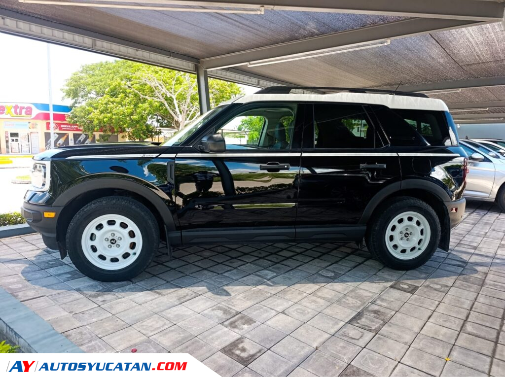 Ford Bronco Heritage 2023