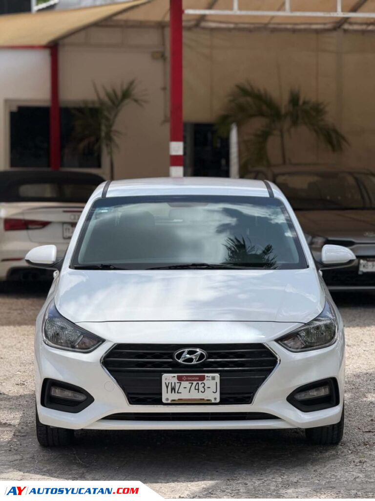 IMPECABLE HYUNDAI ACCENT HATCHBACK 2018