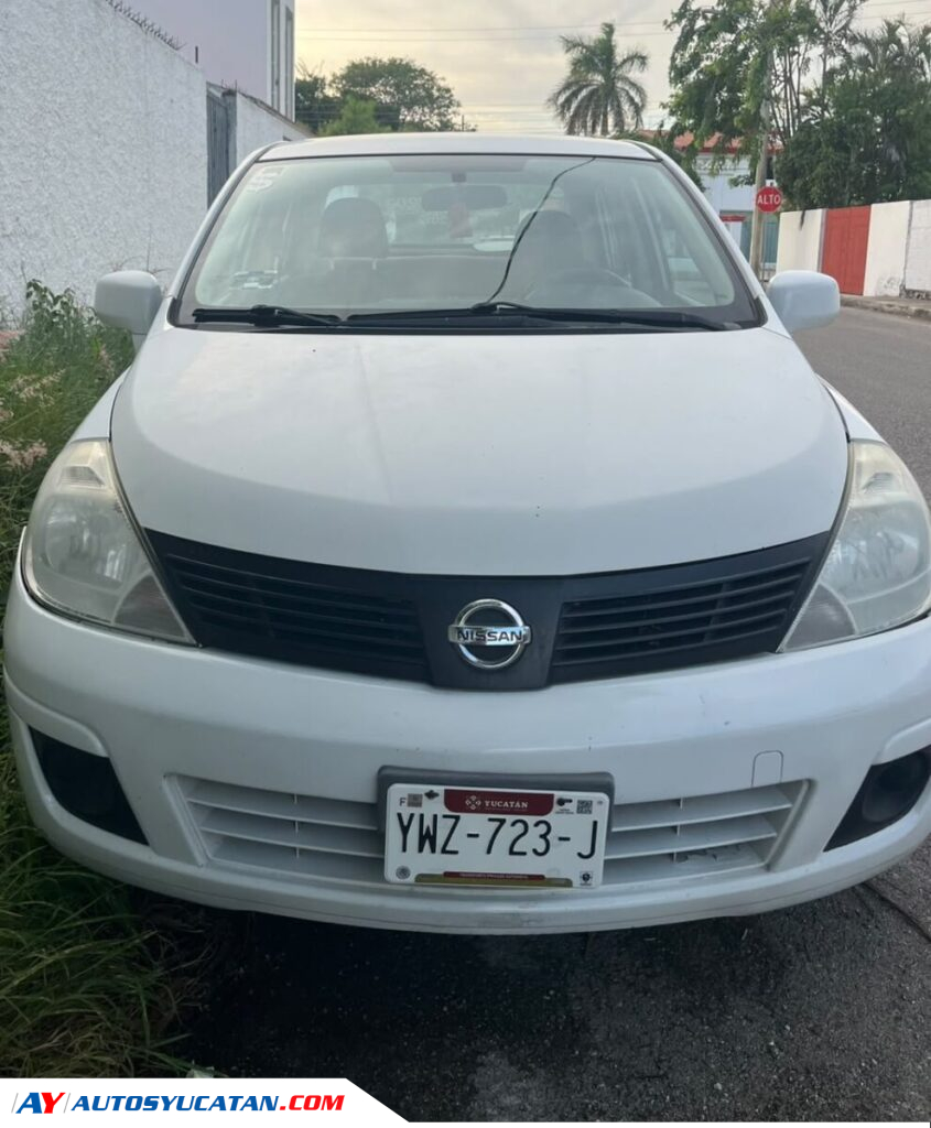 Nissan Tiida Sedan Comfort TM AC 1.8L 2012
