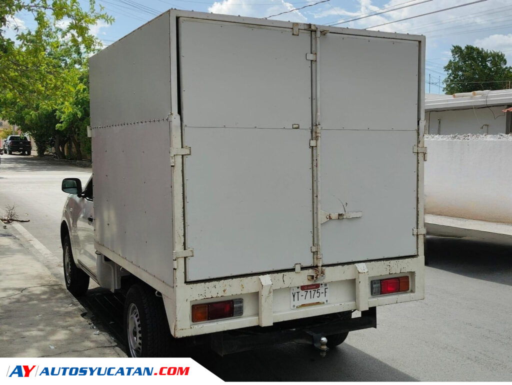 venta nissan np 300