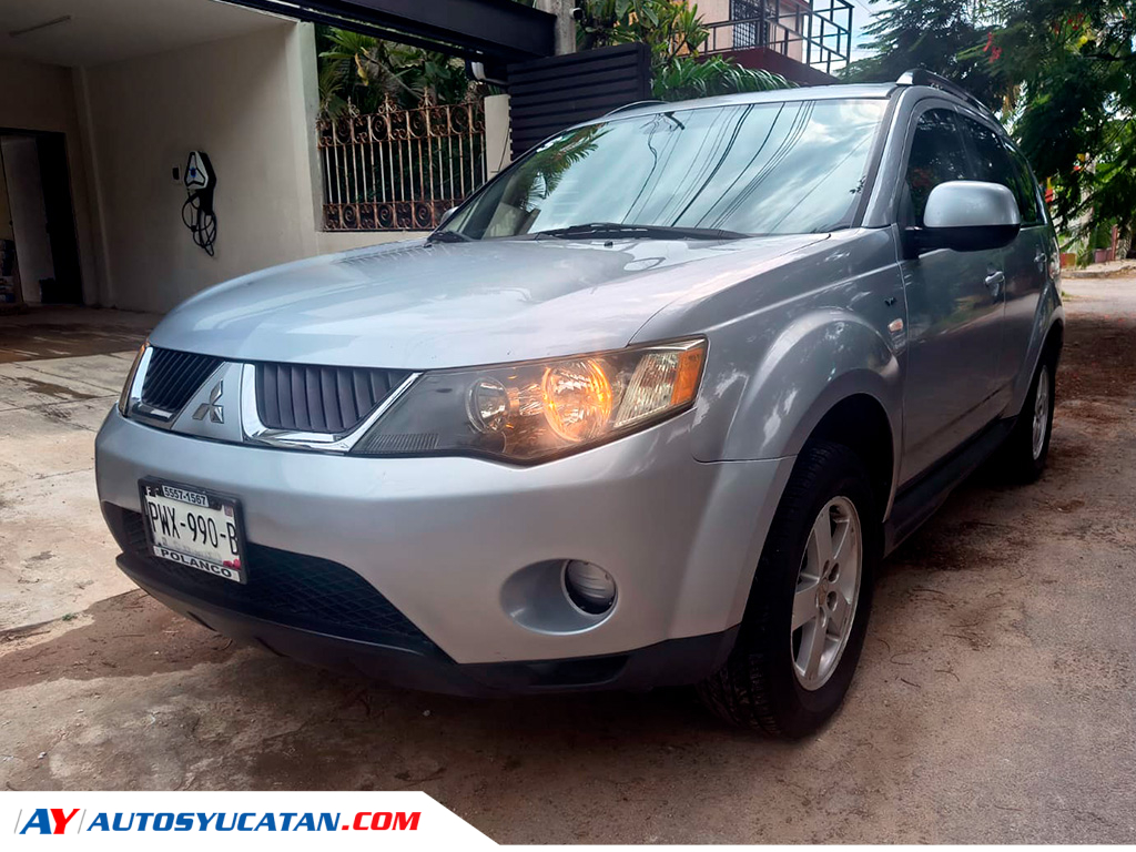 Mitsubishi Outlander LS 2009