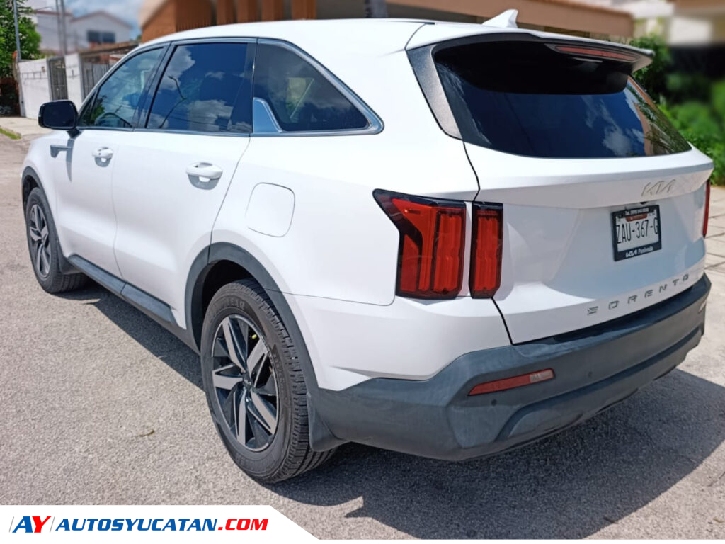 Kia Sorento EX 2022