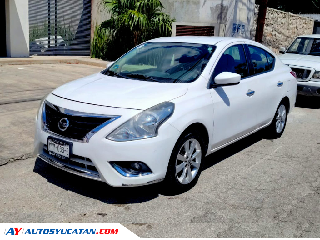 Nissan Versa Advance 2016