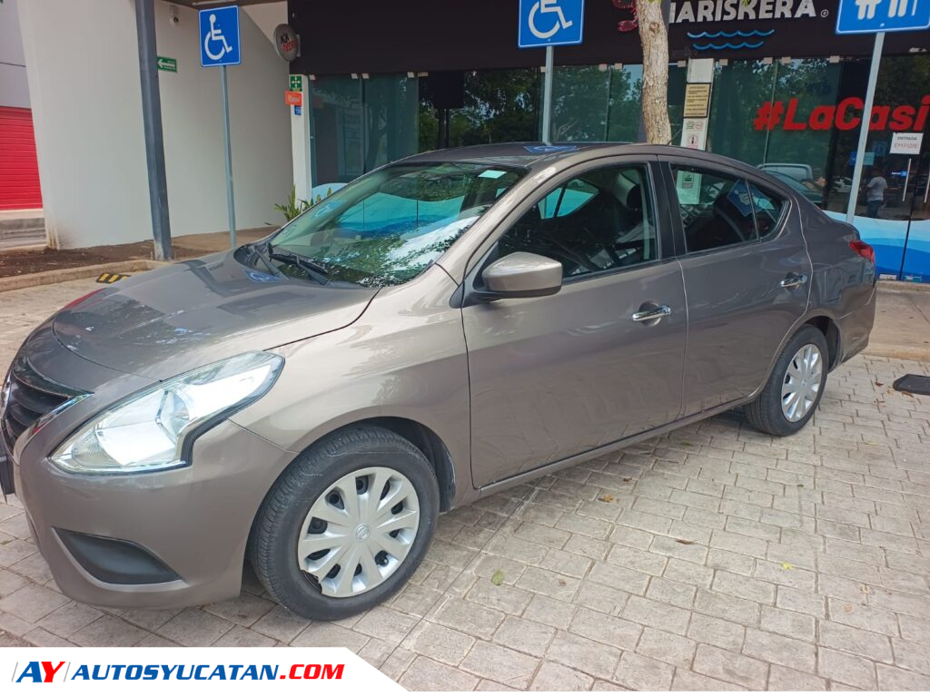 IMPECABLE VERSA 2018