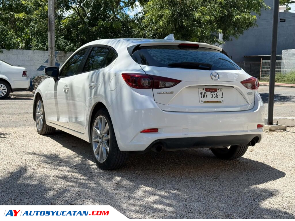 MAZDA 3 GRAND TOURING HATCHBACK 2018