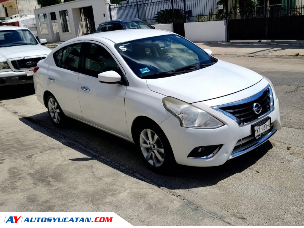 Nissan Versa Advance 2016