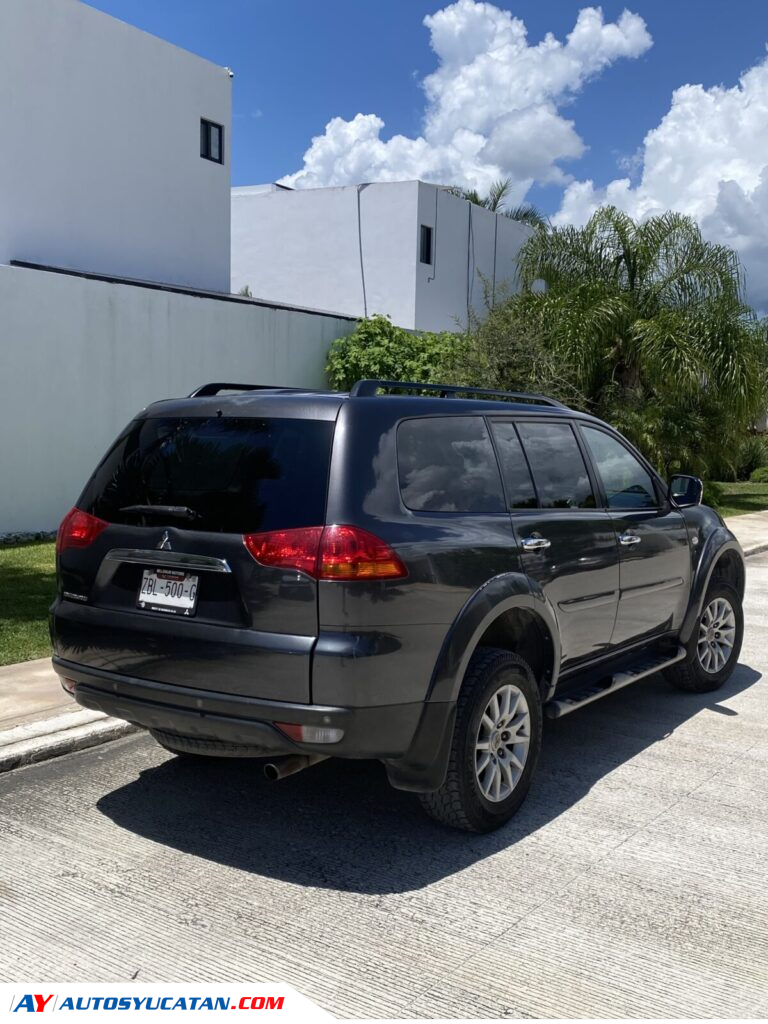 Mitsubishi Montero Sport 2013 | Automática | Mantenimiento mecánico al día