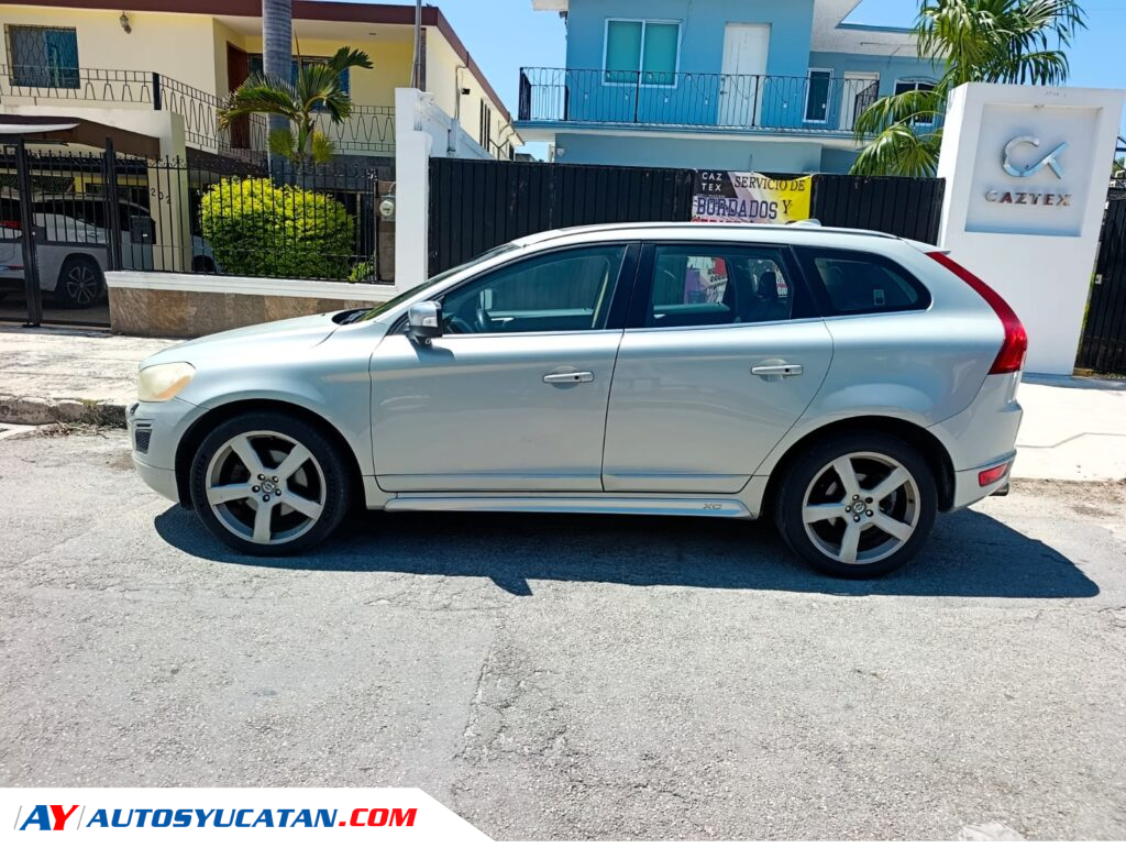 Volvo XC60 R-Design 2011