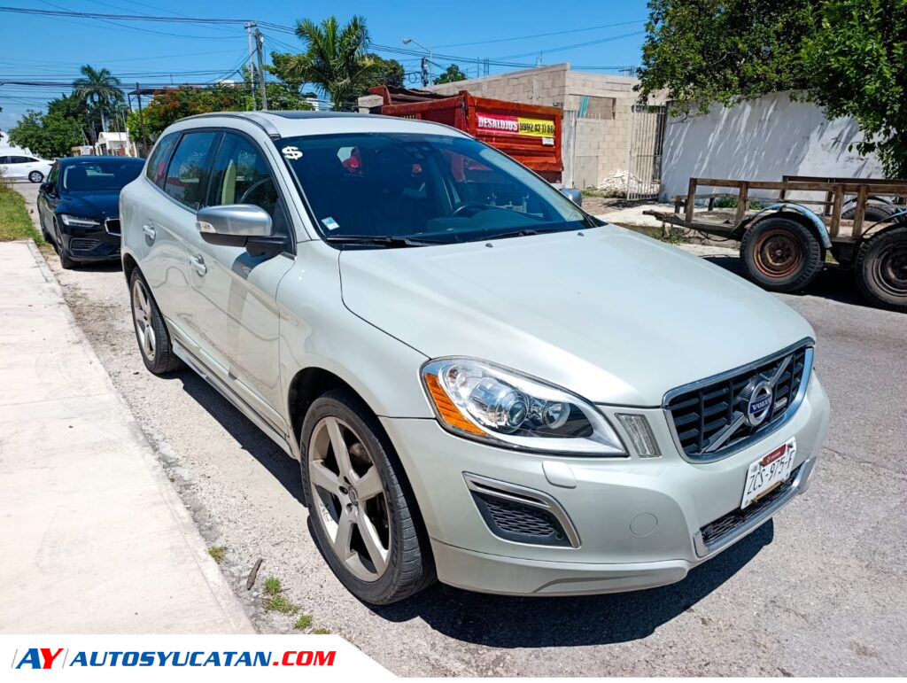 Volvo XC60 R-Design 2011