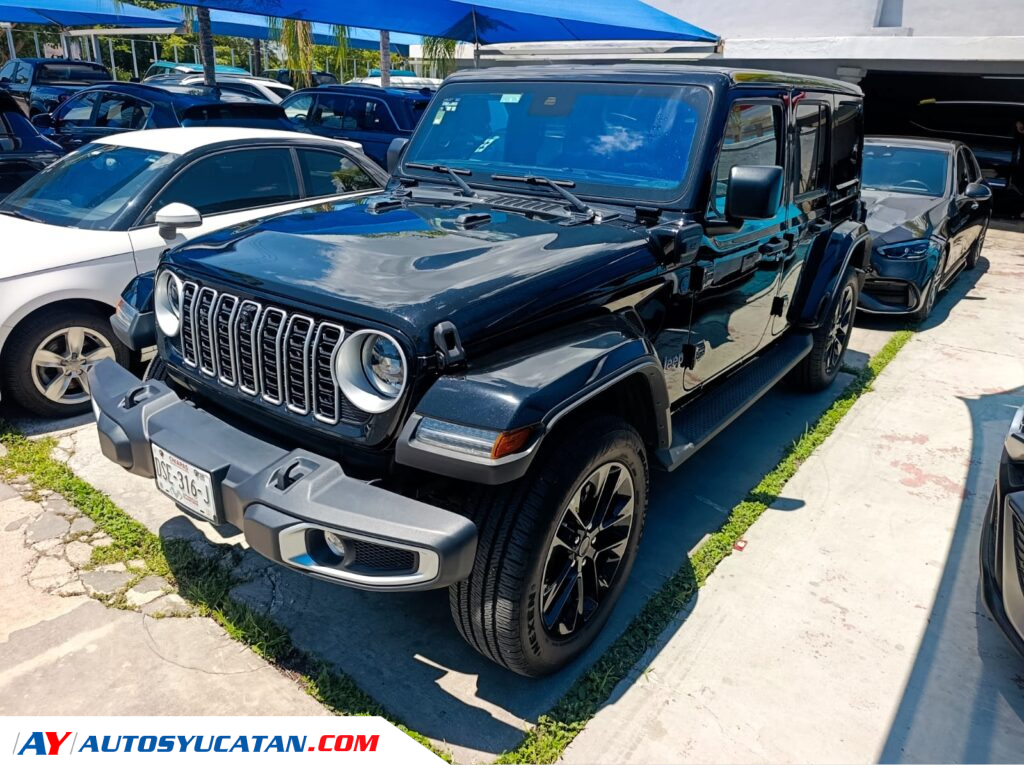 Jeep Wrangler Sahara 2025