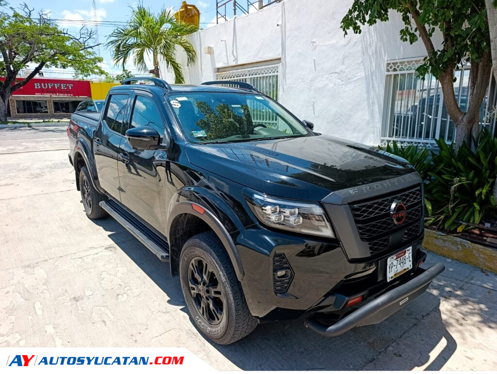 Nissan Frontier PRO-4X 4x4 2024