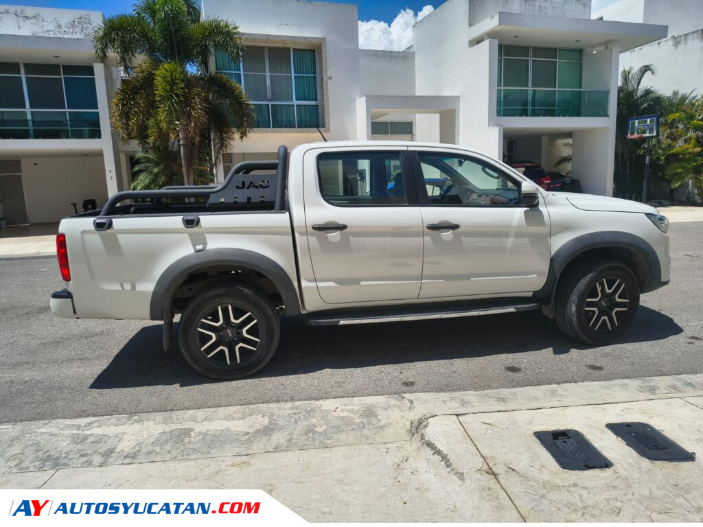 JAC Frison T8 MT 4X2 2024