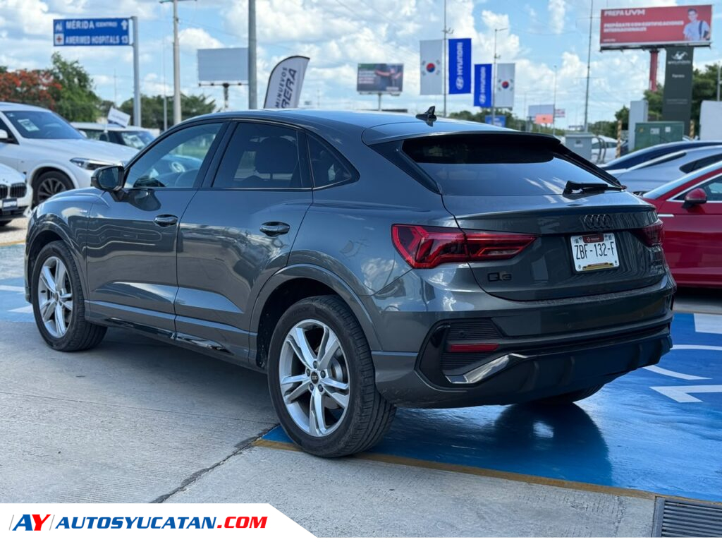 Q3 SB 40 TFSI S LINE