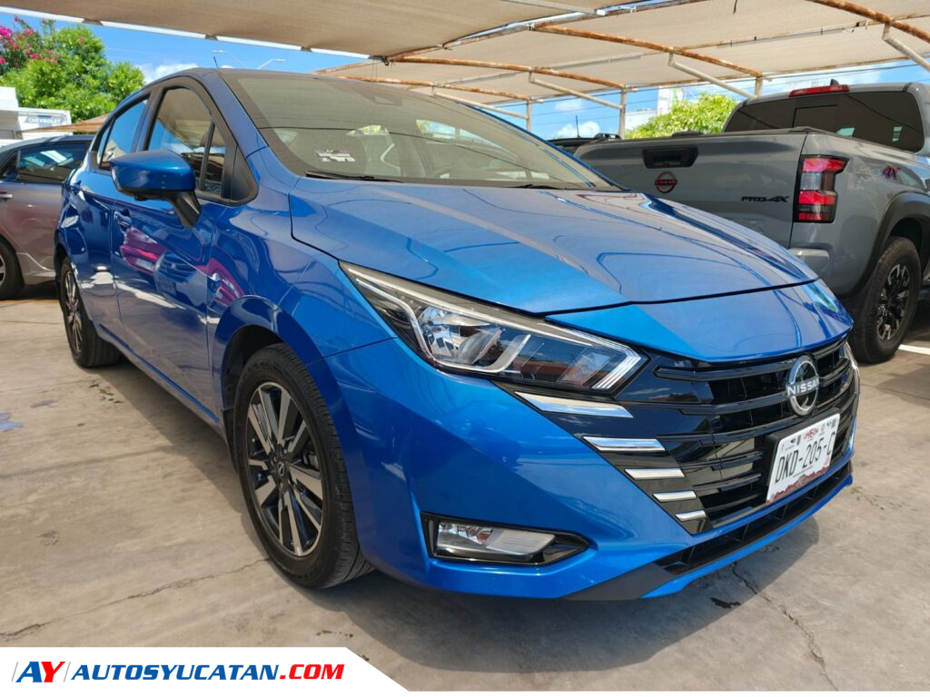 Nissan Versa Advance Standard 2025
