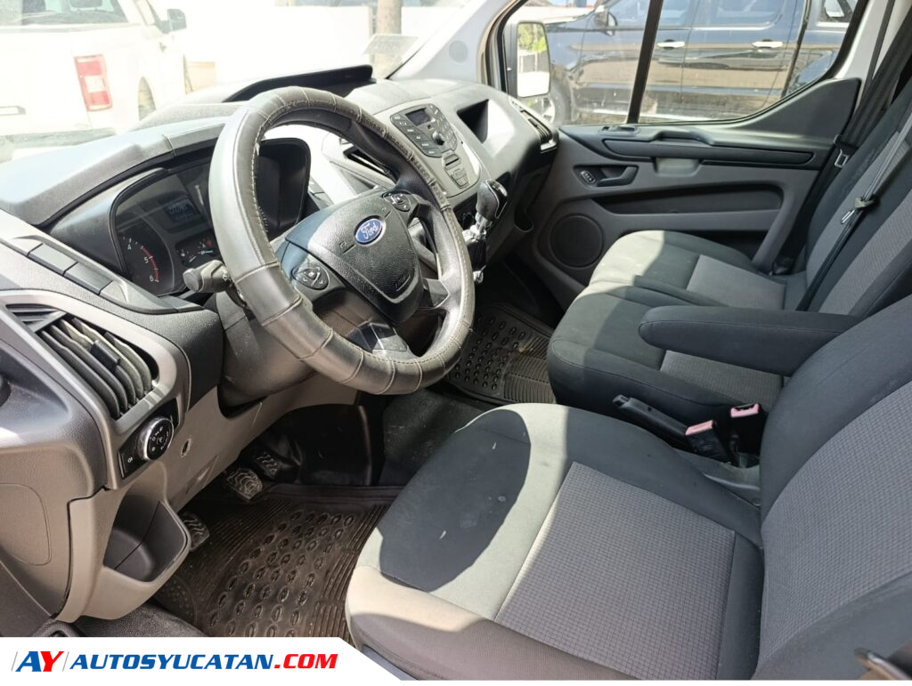 Ford Transit 2019