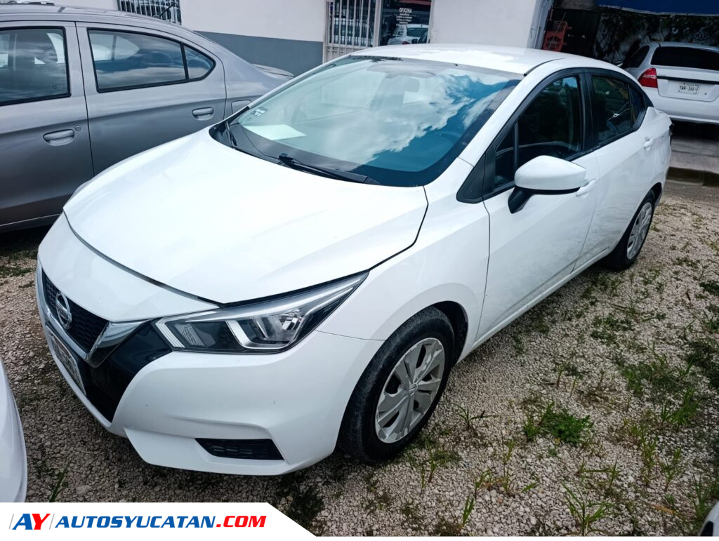 Nissan Versa 2021