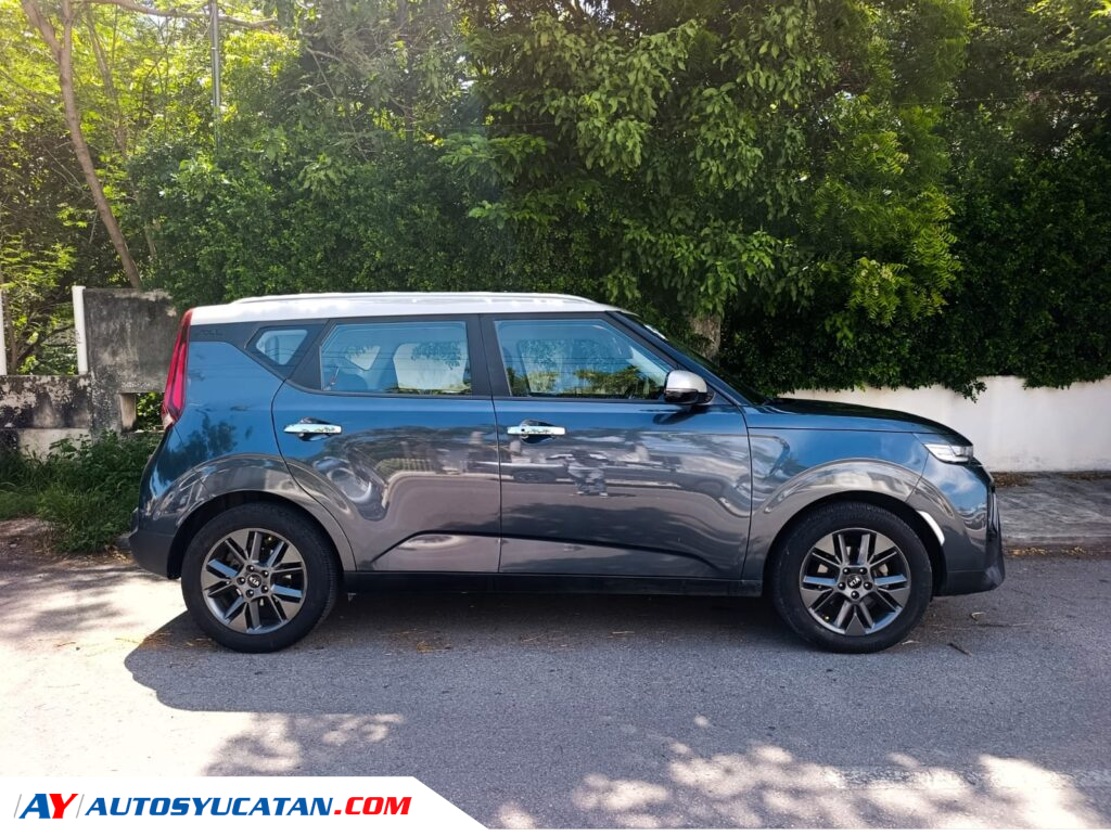 Kia Soul 2.0 EX 2020