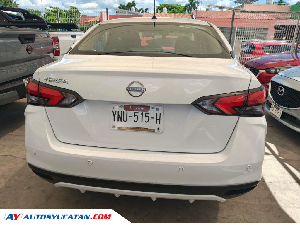 Nissan Versa Sense Standard 2023