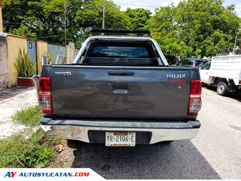 Toyota Hilux 2016